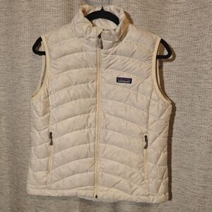 Patagonia White Goose Down Vest